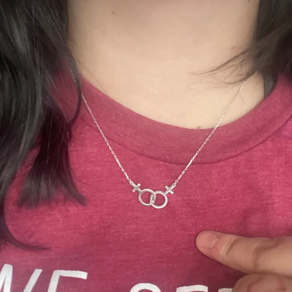 Double Venus Symbol Charm Female Lesbian LGBT Necklace Women Pendant Girlslove LES Stainless Steel Sister Jewelry
