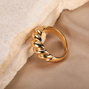 French Croissant Rings For Women Punk Braid Twisted Ring Chunky Dome Stackable Ring Fashion Statement Jewelry Finger Accessories